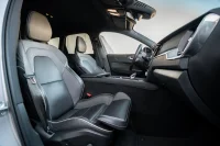 Volvo XC60 2.0 145kW thumbnail
