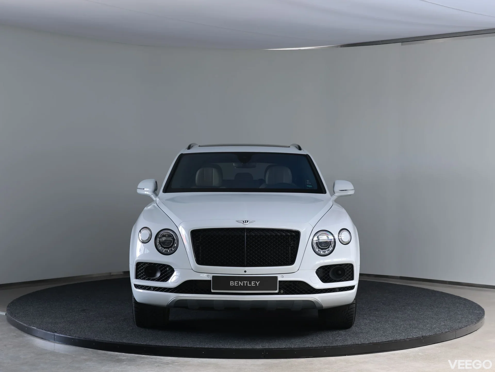 Bentley Bentayga V8 Bentley 404kW 404kW