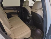 Bentley Bentayga V8 Bentley 404kW 404kW thumbnail