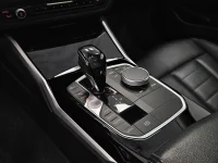 BMW 320 140kW thumbnail