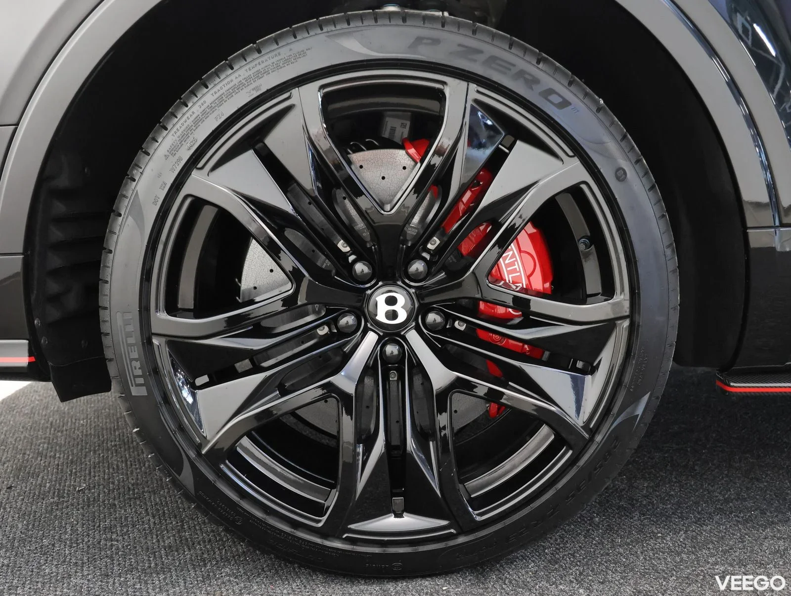 Bentley BENTAYGA SPEED Bentley V8 478kw 4 478kW