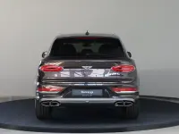 Bentley Bentayga V8 Bentley Bentayga Atelier Edition 4 404kW thumbnail