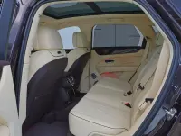 Bentley Bentayga V8 Bentley Bentayga Atelier Edition 4 404kW thumbnail