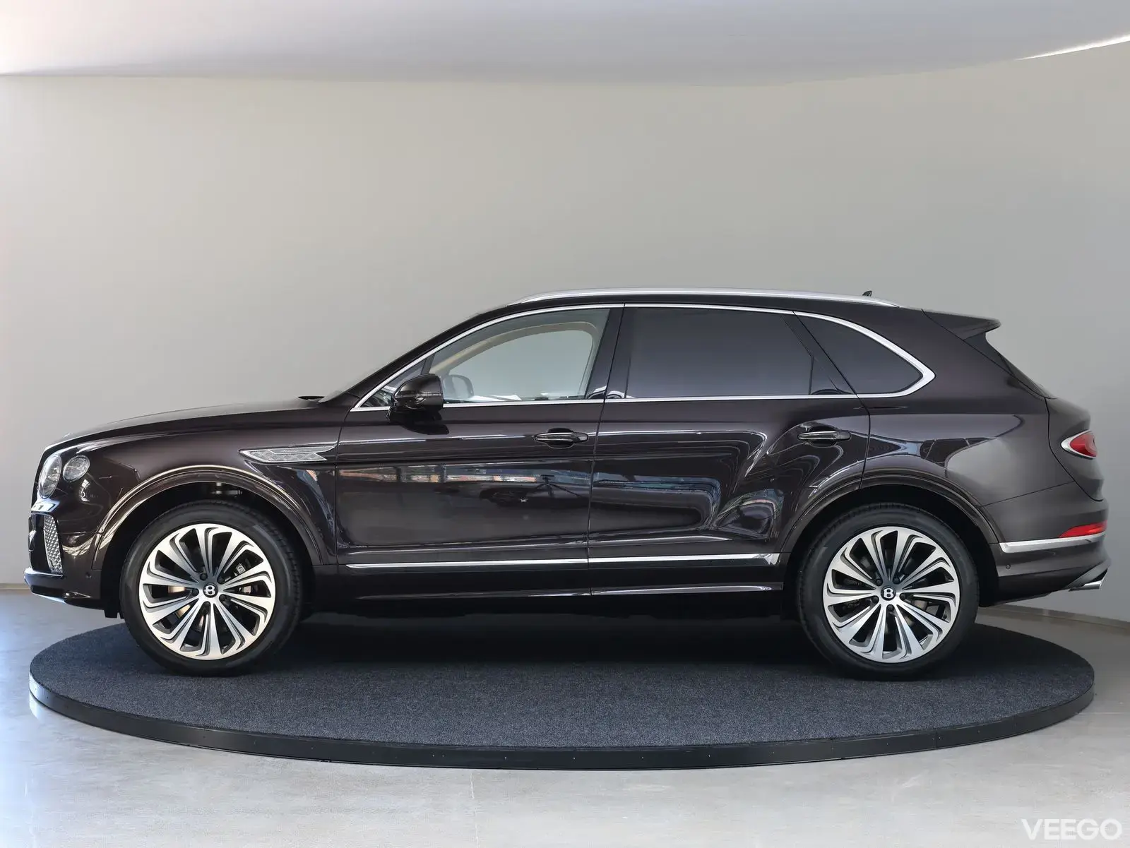 Bentley Bentayga V8 Bentley Bentayga Atelier Edition 4 404kW