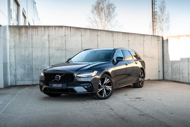 Image of Volvo V90 2.0 145kW