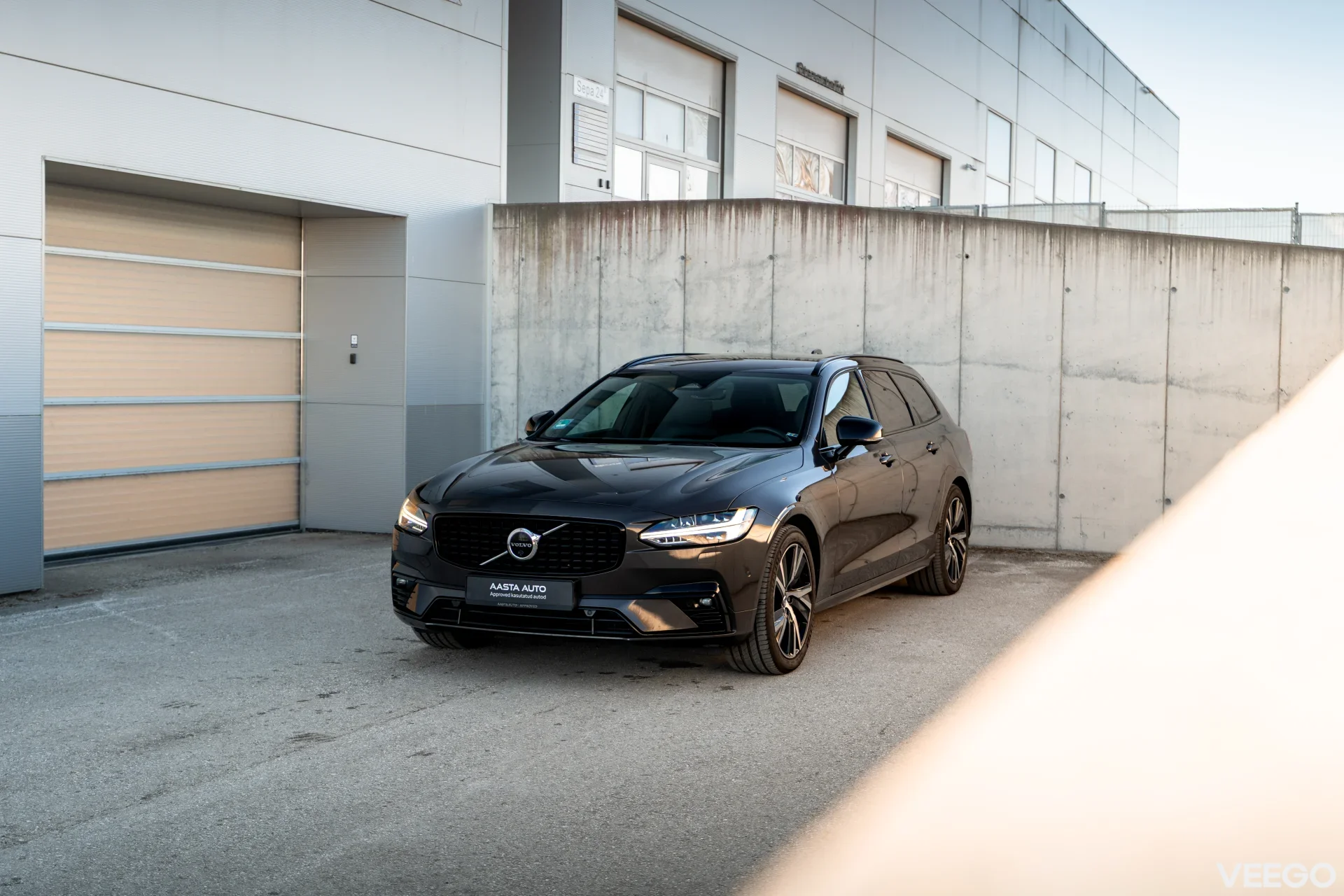 Volvo V90 2.0 145kW