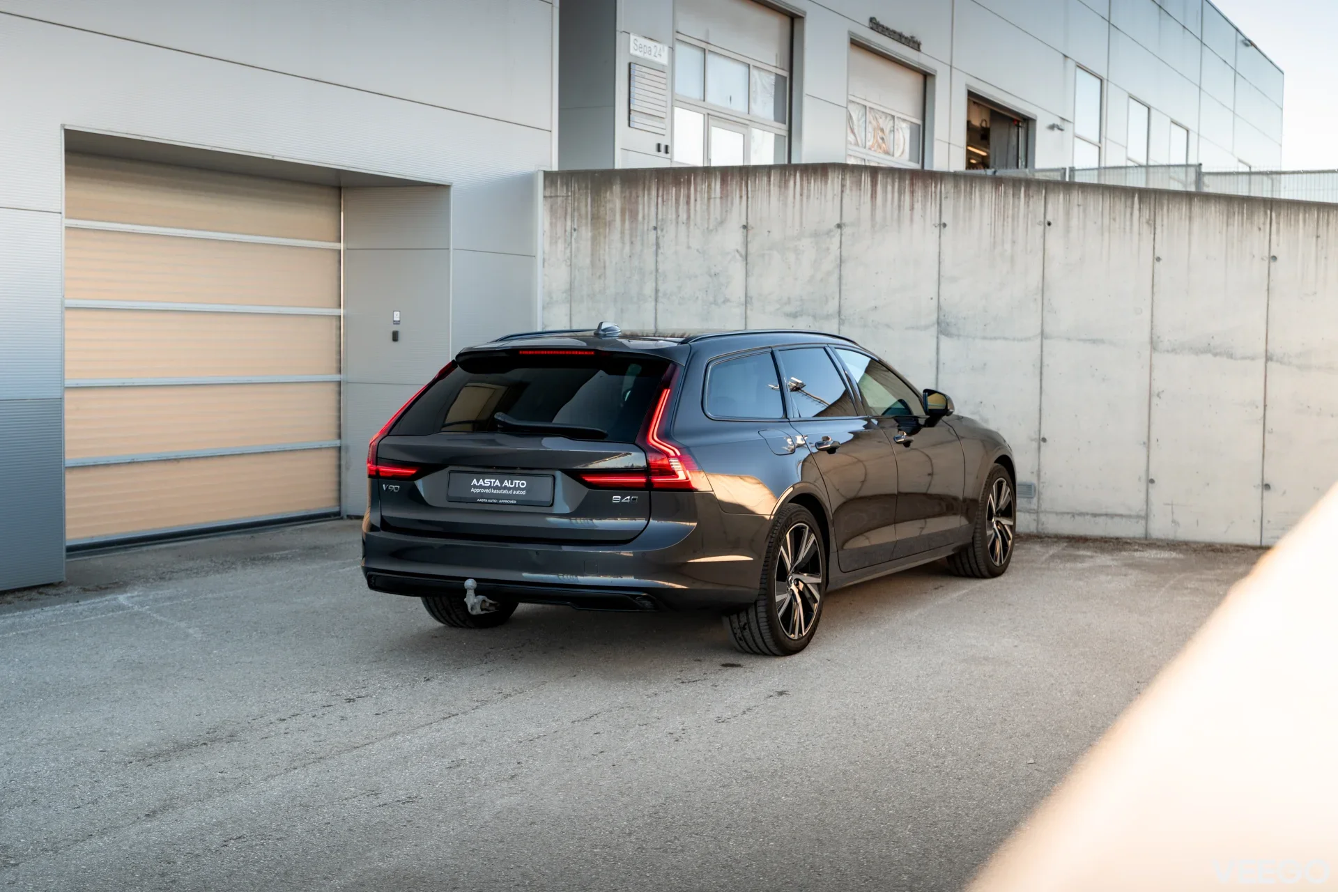 Volvo V90 2.0 145kW