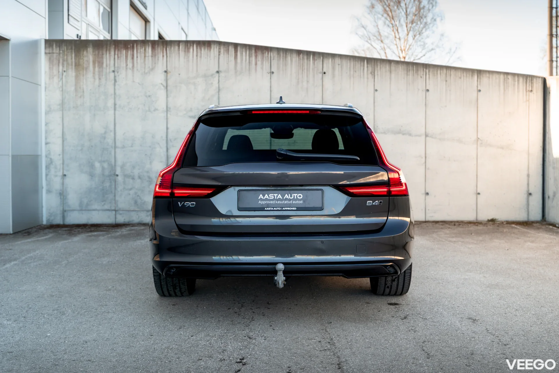 Volvo V90 2.0 145kW
