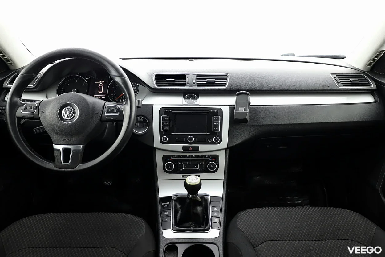 Volkswagen Passat 1.6 77kW