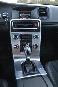 Volvo V60 D4 2.0 133kW thumbnail