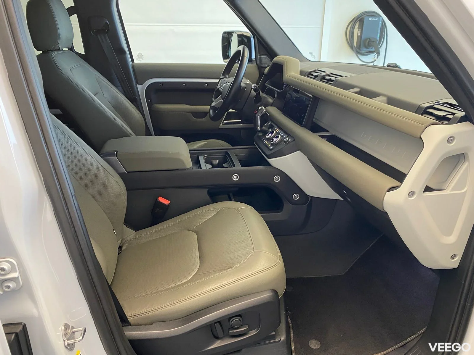 Land Rover Defender - 183kW