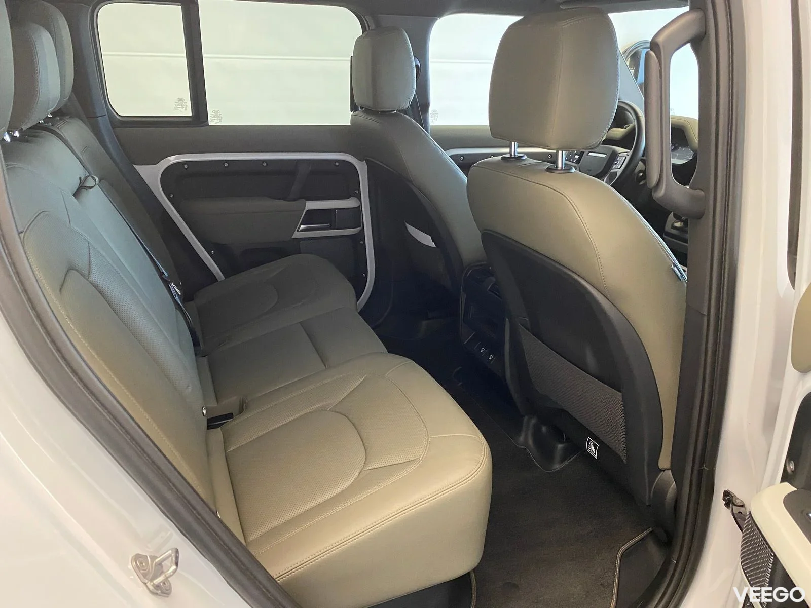 Land Rover Defender - 183kW