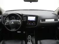 Mitsubishi Outlander 2 149kW thumbnail