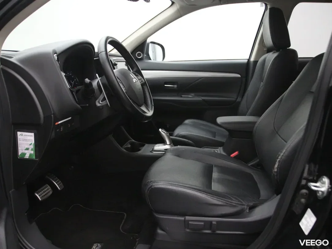 Mitsubishi Outlander 2 149kW