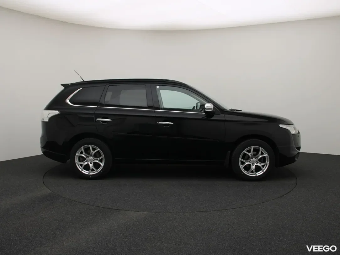 Mitsubishi Outlander 2 149kW