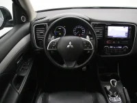 Mitsubishi Outlander 2 149kW thumbnail