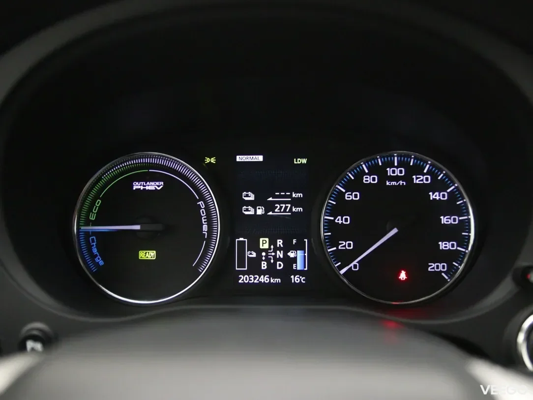 Mitsubishi Outlander 2 149kW