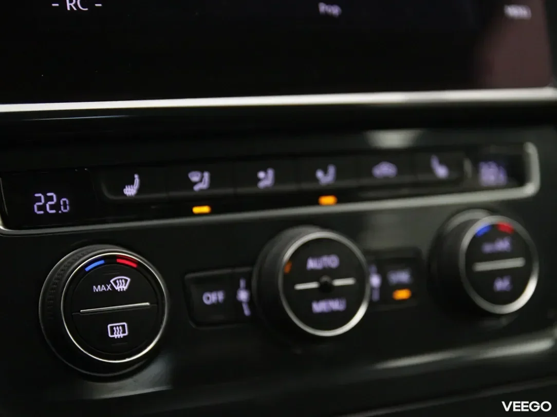 Volkswagen Golf 1.5 96kW