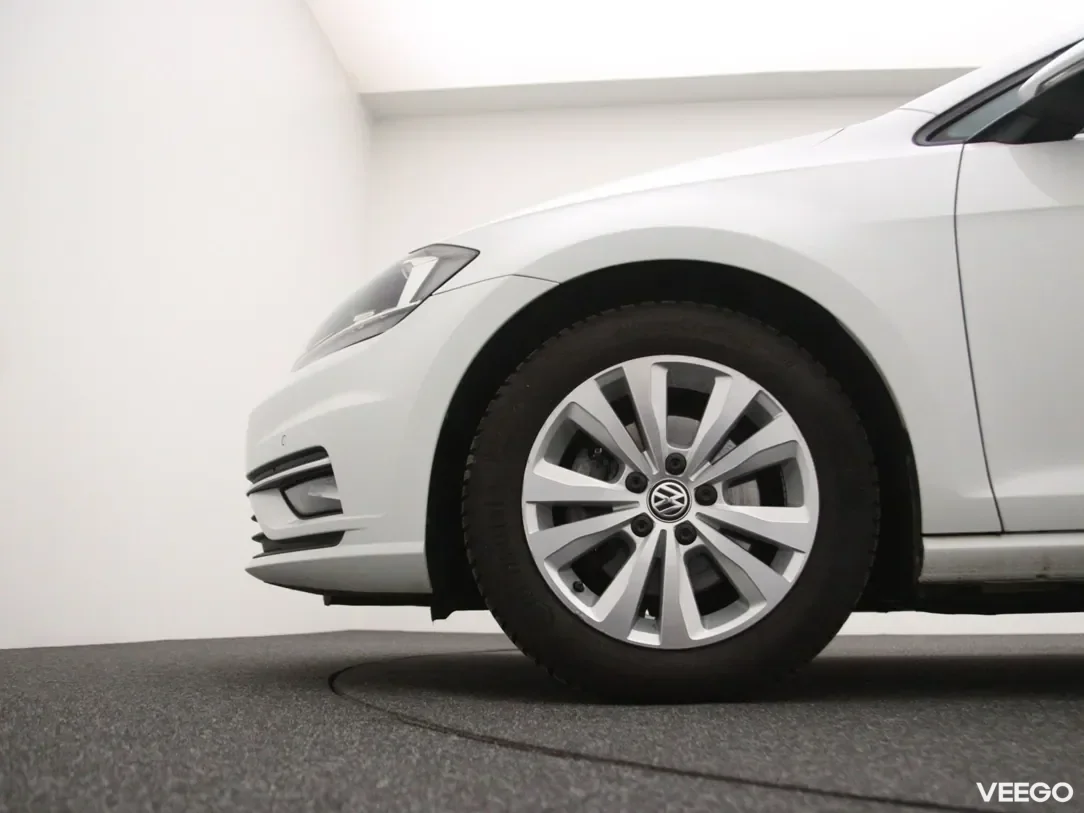 Volkswagen Golf 1.5 96kW