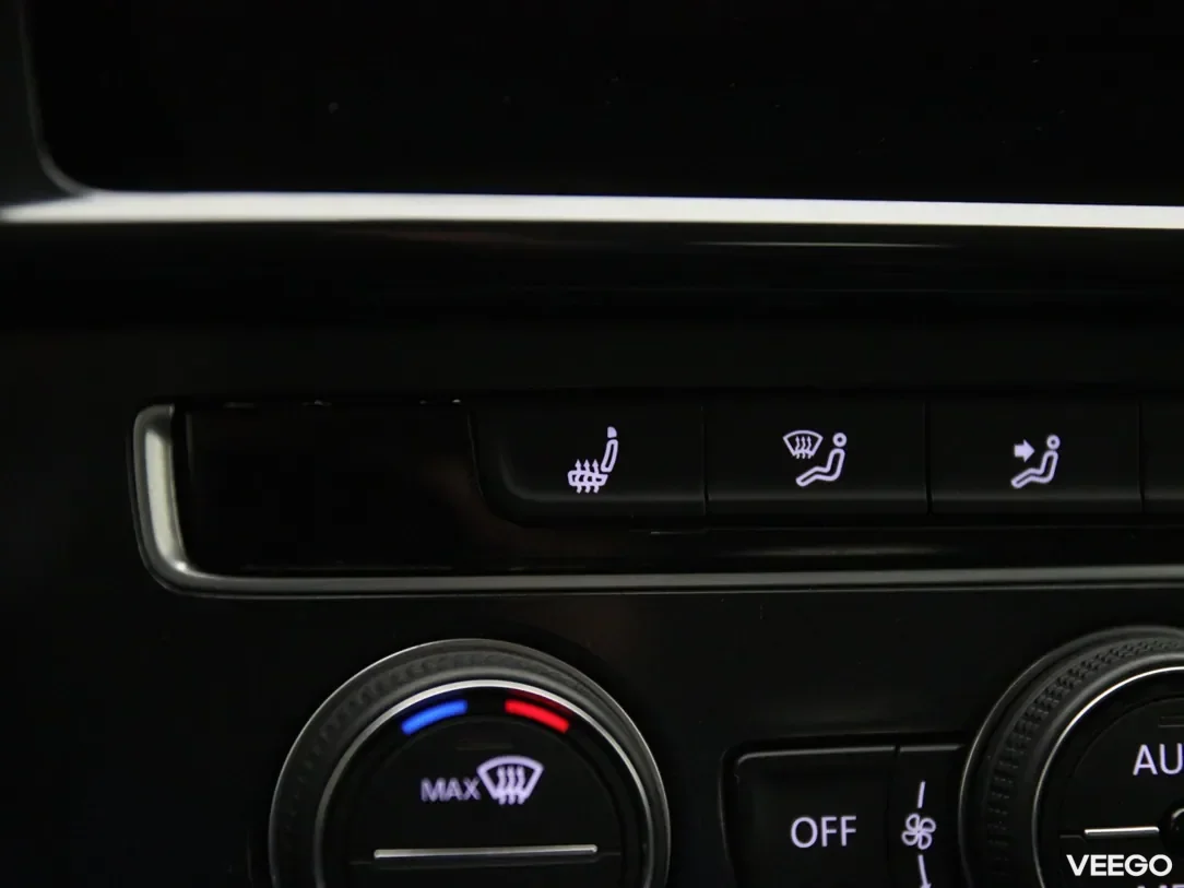 Volkswagen Golf 1.5 96kW