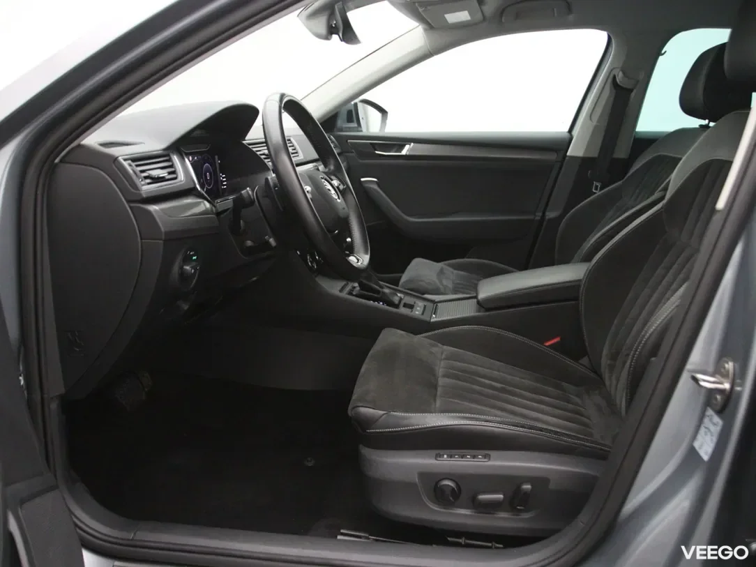 Skoda Superb 1.4 160kW