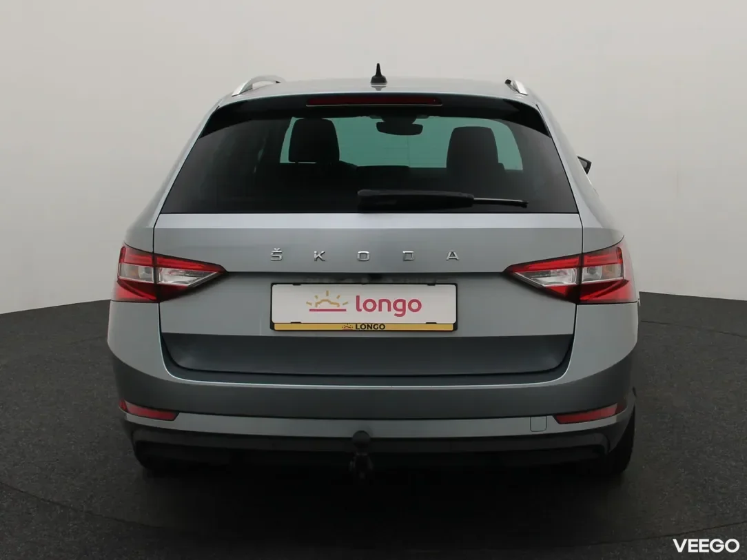 Skoda Superb 1.4 160kW