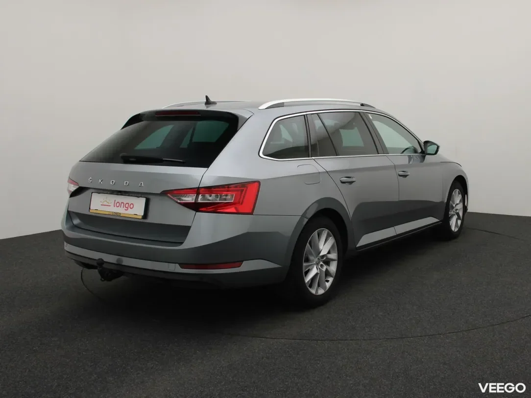 Skoda Superb 1.4 160kW