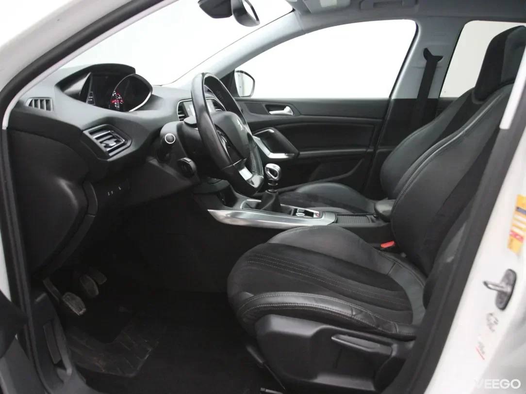 Peugeot 308 1.2 96kW