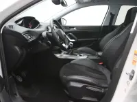 Peugeot 308 1.2 96kW thumbnail