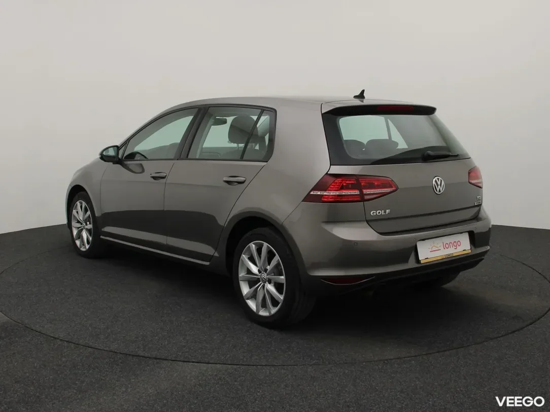 Volkswagen Golf 1.6 81kW