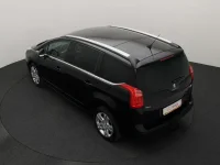 Peugeot 5008 2 110kW thumbnail