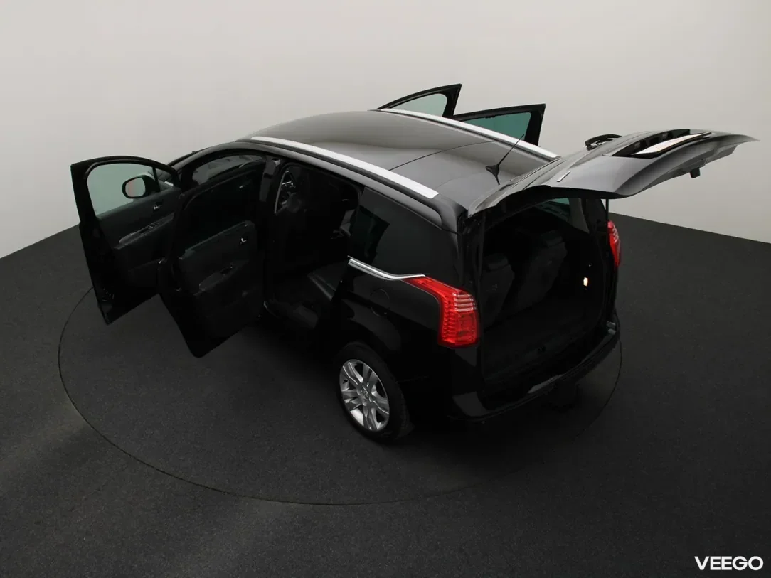 Peugeot 5008 2 110kW