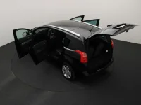 Peugeot 5008 2 110kW thumbnail