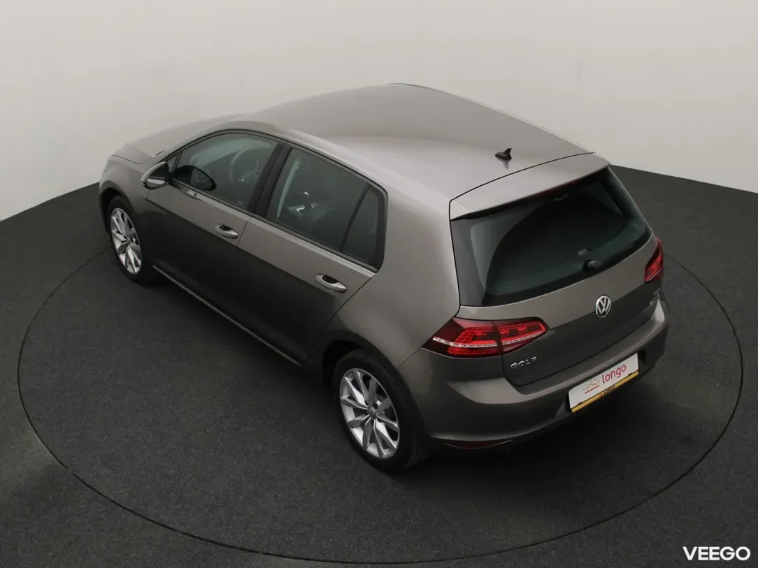 Volkswagen Golf 1.6 81kW