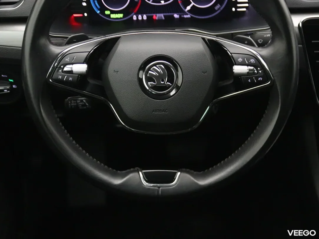 Skoda Superb 1.4 160kW