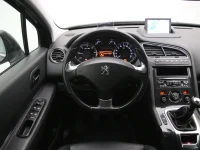 Peugeot 5008 2 110kW thumbnail