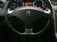 Peugeot 5008 2 110kW thumbnail