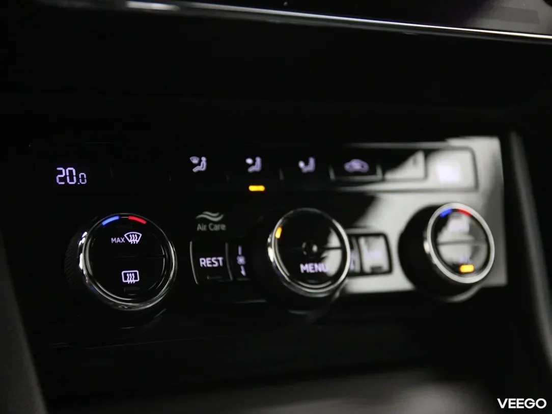 Skoda Superb 1.4 160kW