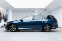 Volkswagen Passat 158kW thumbnail