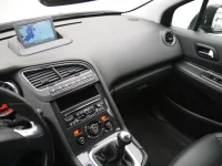 Peugeot 5008 2 110kW thumbnail