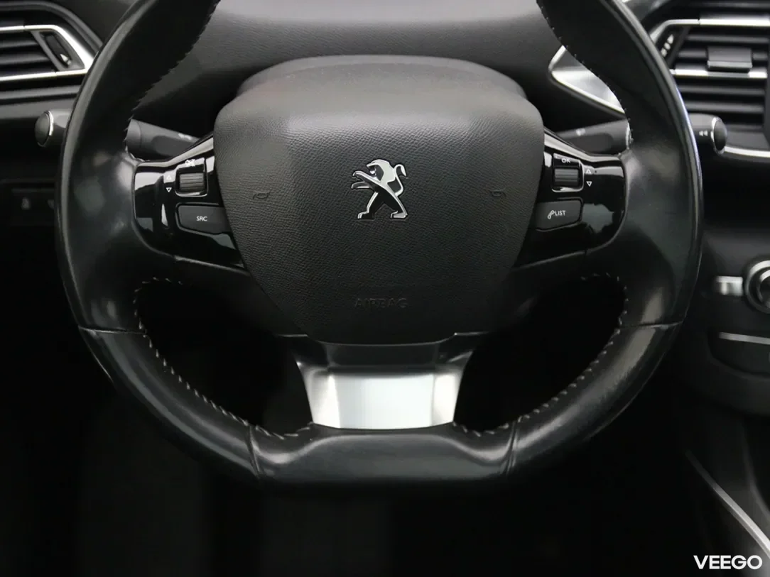 Peugeot 308 1.2 96kW