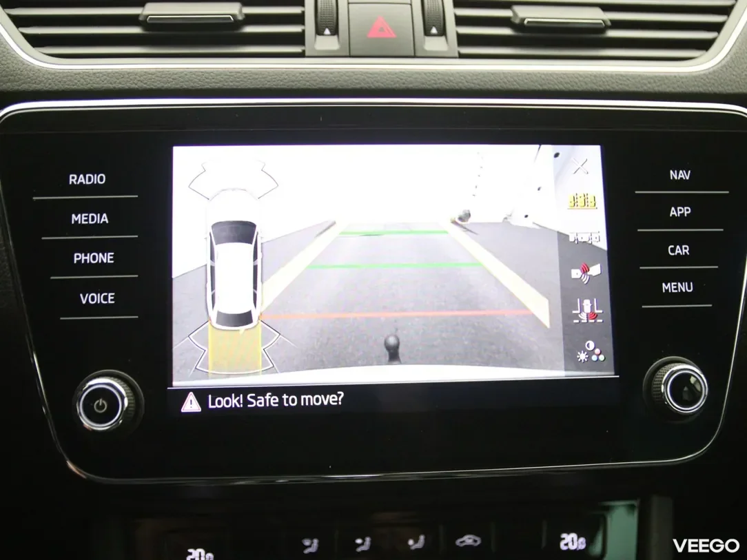 Skoda Superb 1.4 160kW