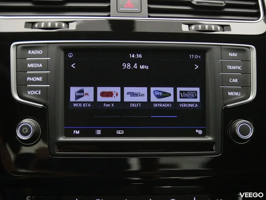 Volkswagen Golf 1.6 81kW