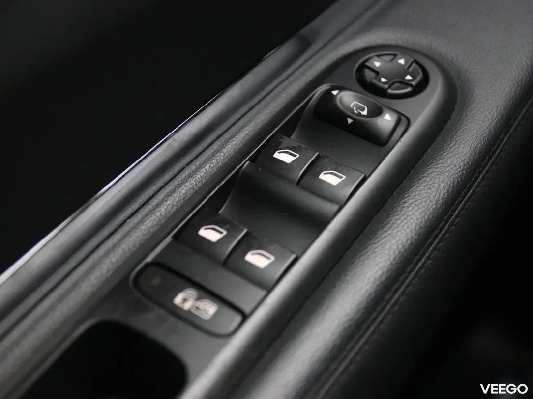 Peugeot 5008 2 110kW