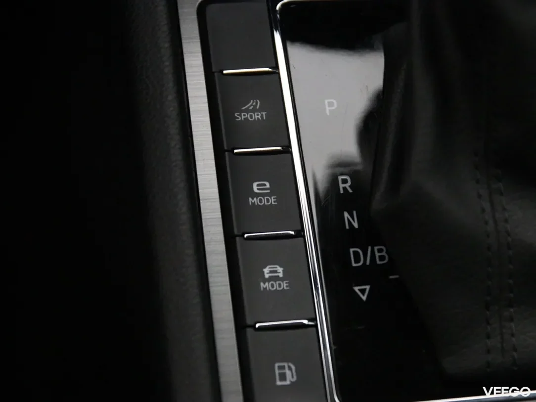 Skoda Superb 1.4 160kW