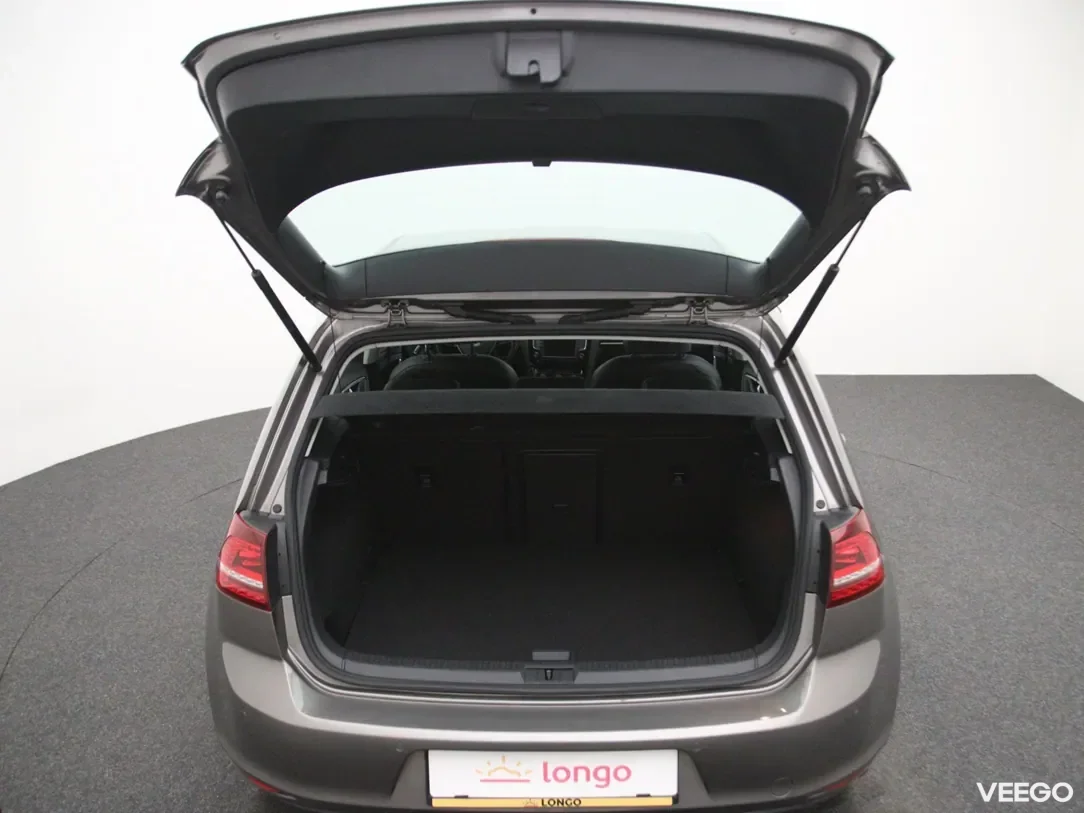 Volkswagen Golf 1.6 81kW