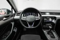 Volkswagen Passat 158kW thumbnail