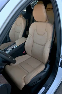 Volvo XC60 AWD 4C LUXURY+ ULTRA DARK XENIUM INTELLI FULL 2 293kW thumbnail