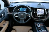Volvo XC60 AWD 4C LUXURY+ ULTRA DARK XENIUM INTELLI FULL 2 293kW thumbnail