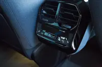 BMW iX xDrive40 0.0 102kW thumbnail